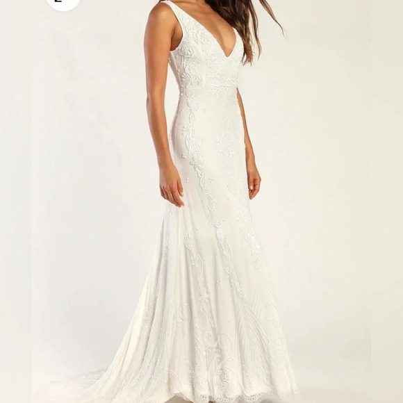 LULU'S M White Passionate Romance Beaded Sequin Mermaid Maxi Dress NEW #167 Sz M - Picture 4 of 9